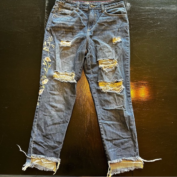 Cello Size 4 Size 5 Embroidered Embroidery Mom Jean Denim Floral Dark Wash Holes - Picture 1 of 10
